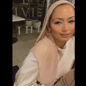 Meet your Posher, Rawan